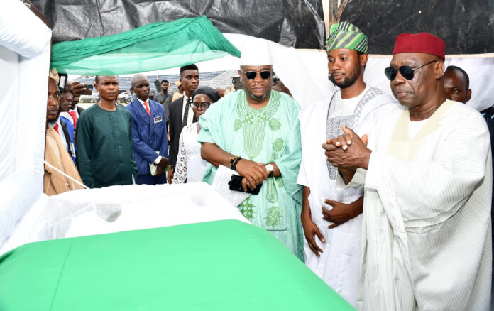 BURIAL OF NIGERIA FLAG DESIGNER IN IBADAN 1