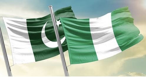 306C13B6-195F-4618-9060-3A6B3FA33754