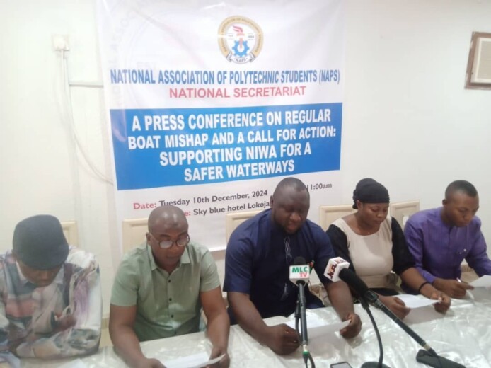 D761E6C2-17A1-4580-BD1C-58F03964D3AE