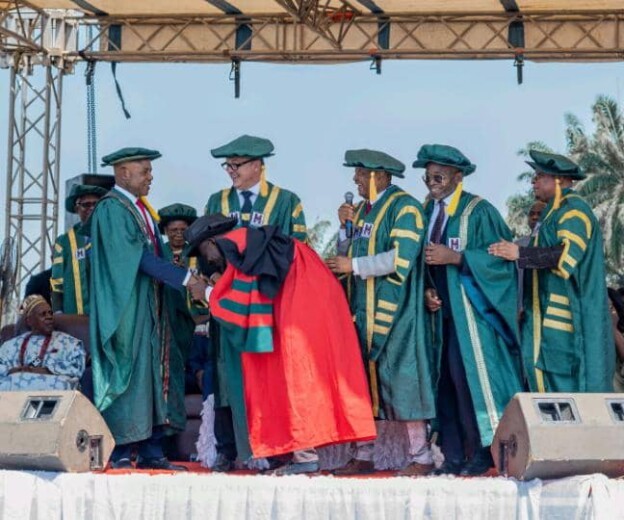 F38E53B2-81C1-47F9-B569-EF76169EF1E3